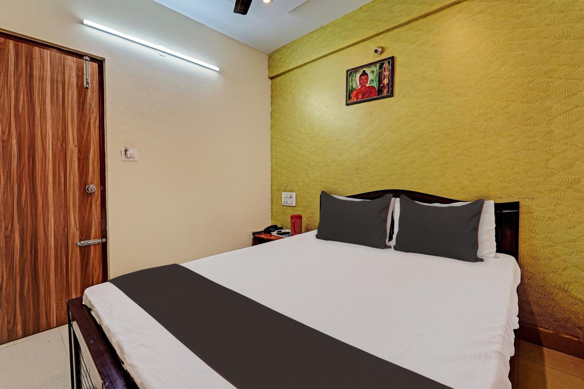 Hotel O Maruthi Residency Bangalore Buitenkant foto